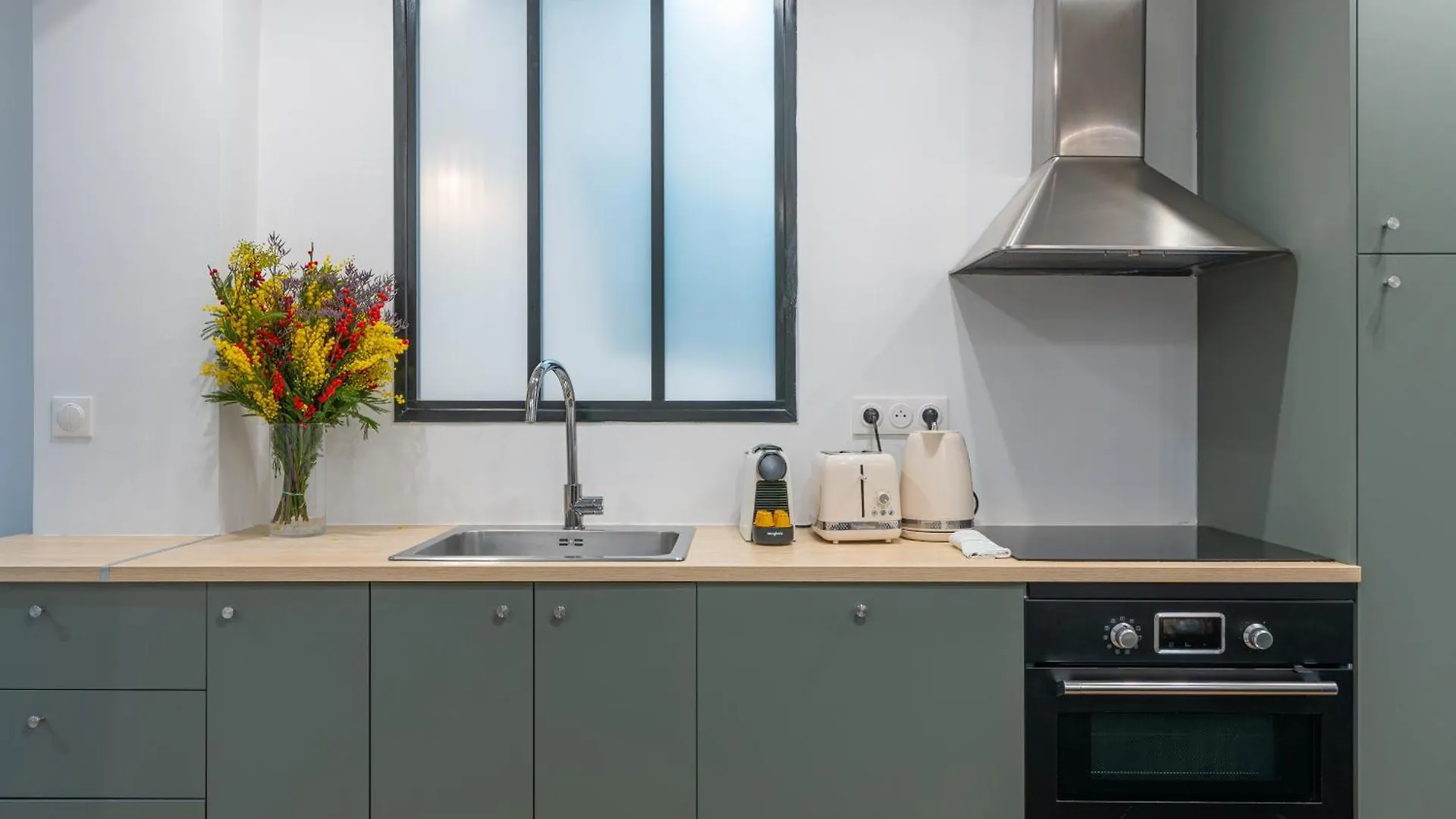 New - Designer Flat For 4 Pp Apartment Paris